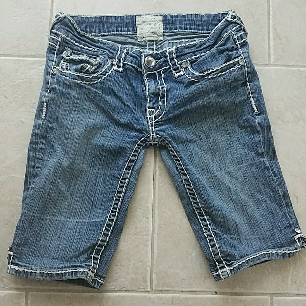 L.A. Idol jean Bermuda shorts
